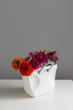 Ваза "Сумочка" біла - Зображення 5