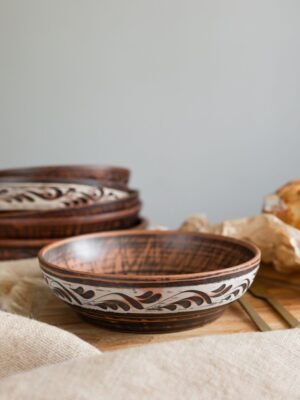 Салатник із червоної глини 1,4 л (ангоб)