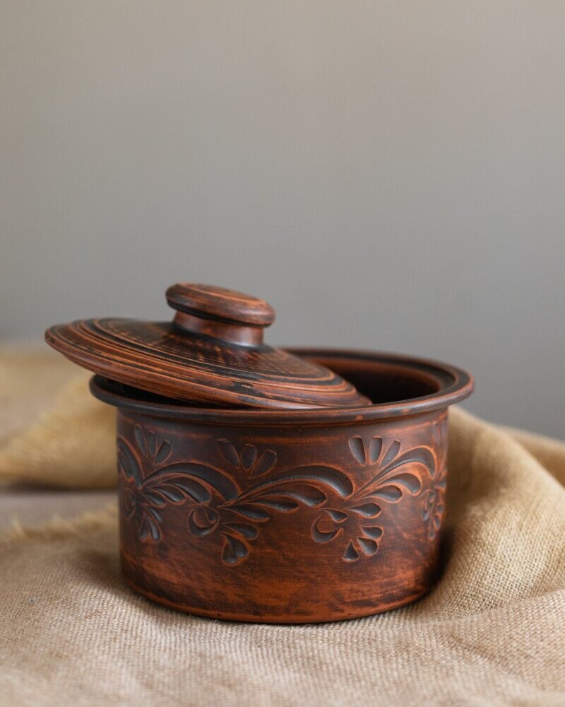 Каструля (жаровня) різьблена 2 л